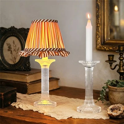 Oppladbare bordlamper i glass